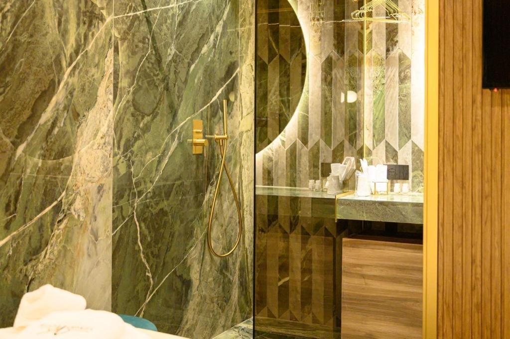 Luxury Suite Napoli Zewnętrze zdjęcie