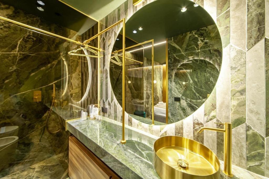 Luxury Suite Napoli Zewnętrze zdjęcie